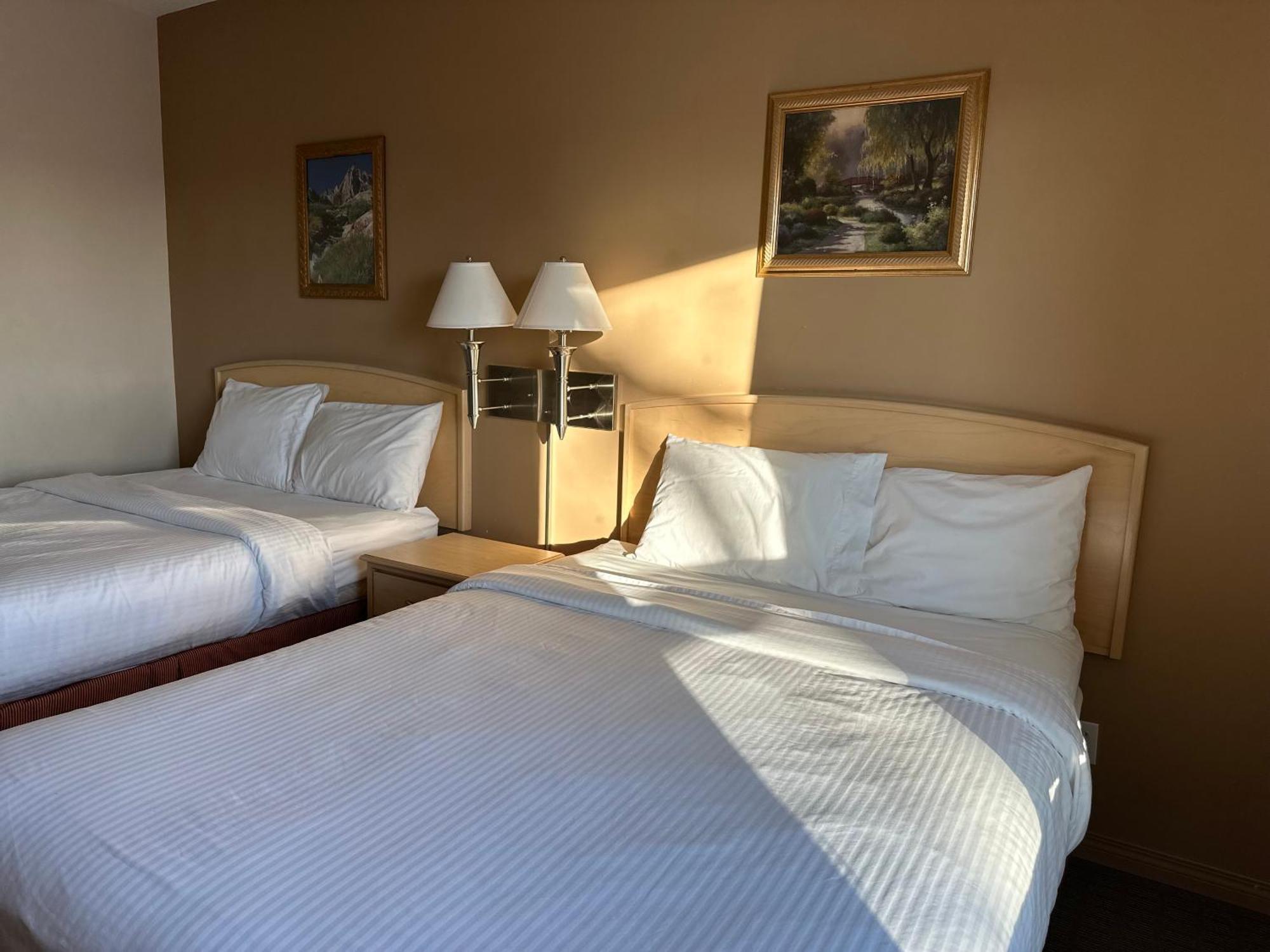 Lone Star Hotel ノース・バトルフォード エクステリア 写真